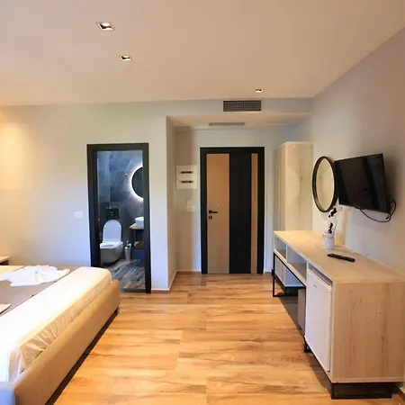 Hotel Citrus 4*