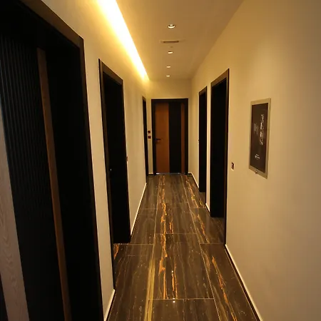 Hotel Citrus 4*